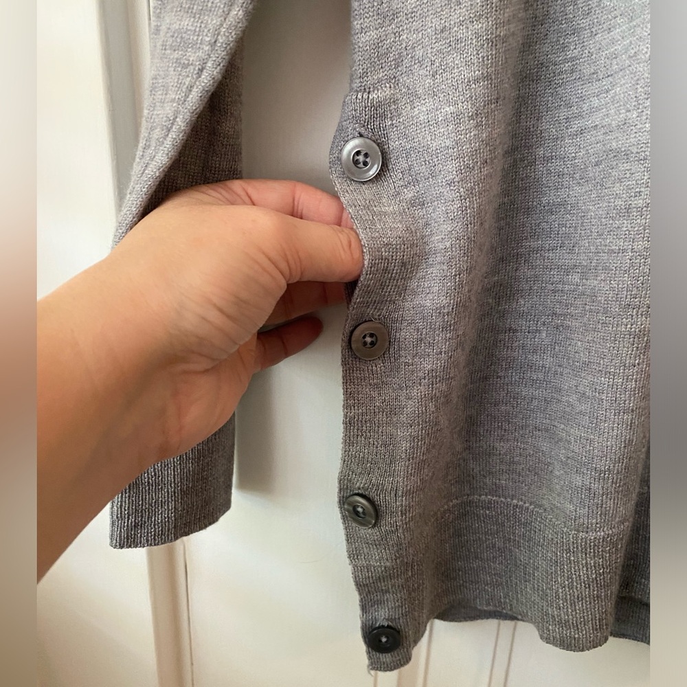 Adrienne Vittadini fine gauge 100% merino gray tunic cowl neck sweater L - Picture 4 of 7